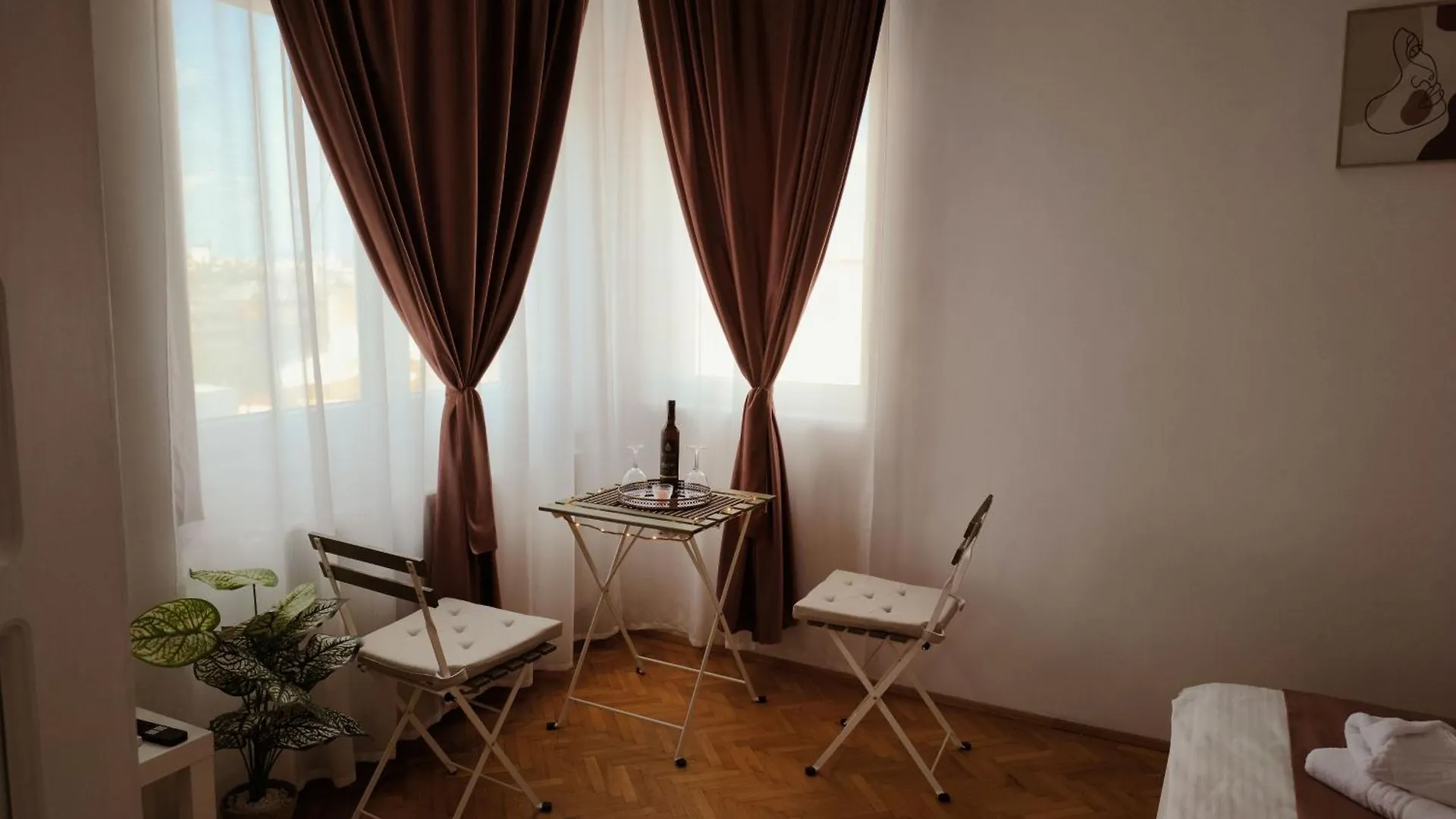 The Corner Loft - Cismigiu Garden Διαμέρισμα Βουκουρέστι 0*,
